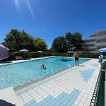 Lägenhet In A Poolside - Beahost Bibione