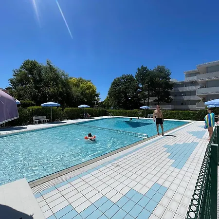 Apartment In A Poolside - Beahost Bibione